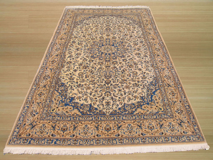 Hand-knotted Wool & Silk Ivory Traditional Oriental Naiin Rug