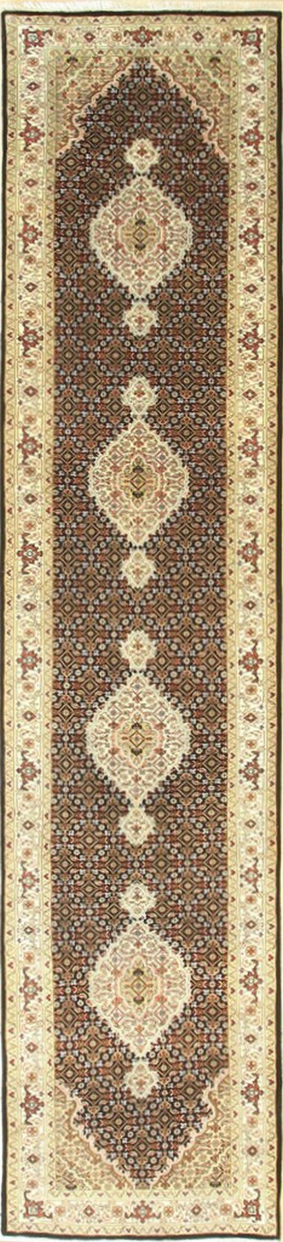 Black/Red Hand Knotted Wool Traditional Mahi Tabriz Rug, Made in India