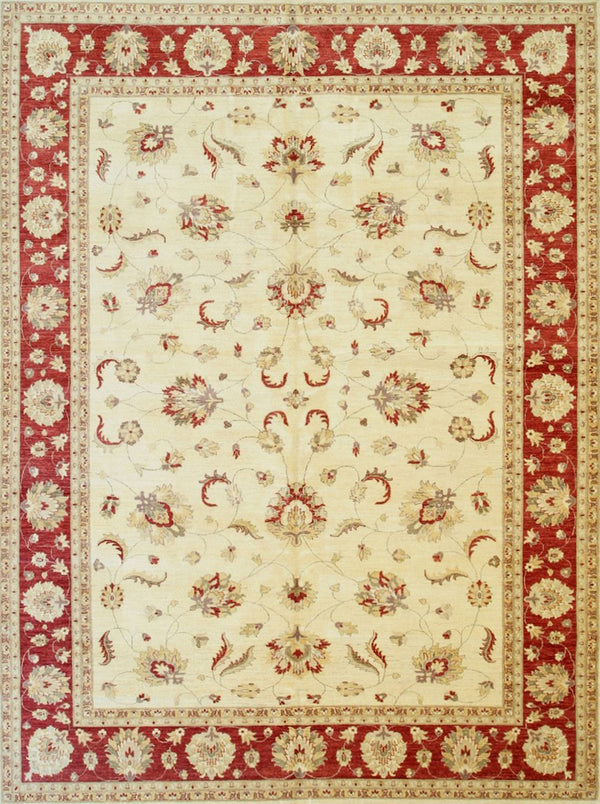 Ivory/Red Hand Knotted Wool Traditional Peshawar Rug, Made in India