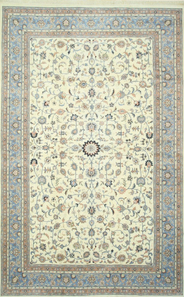 Hand Knotted Wool Ivory Traditional Oriental Kashan Rug, Made in India