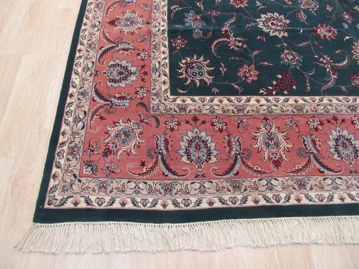Hand Knotted Wool Green Traditional Oriental Pak-Persian Rug