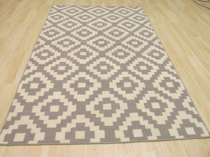 Handmade Wool Gray Contemporary Trellis Flatweave ReversibleMoroccan Rug