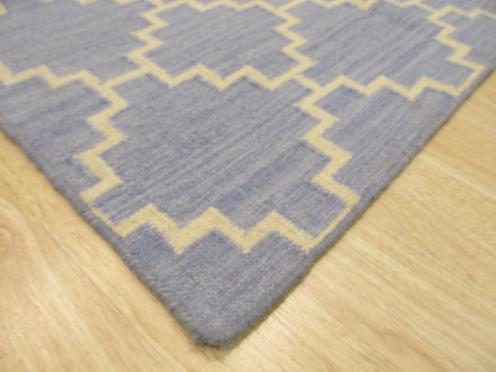 Handmade Wool Blue Contemporary Trellis Flatweave ReversibleMoroccan Rug