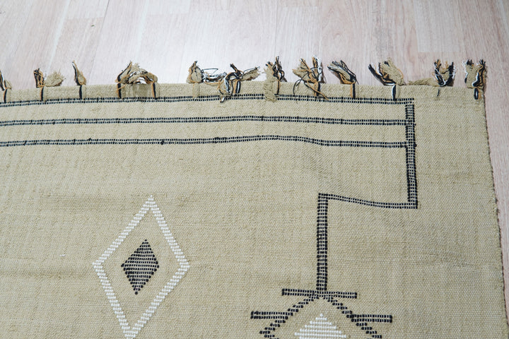 Stylish Hand-Knotted Wool Beige Contemporary Geometric Flat Weave Rectangular Area Rugs