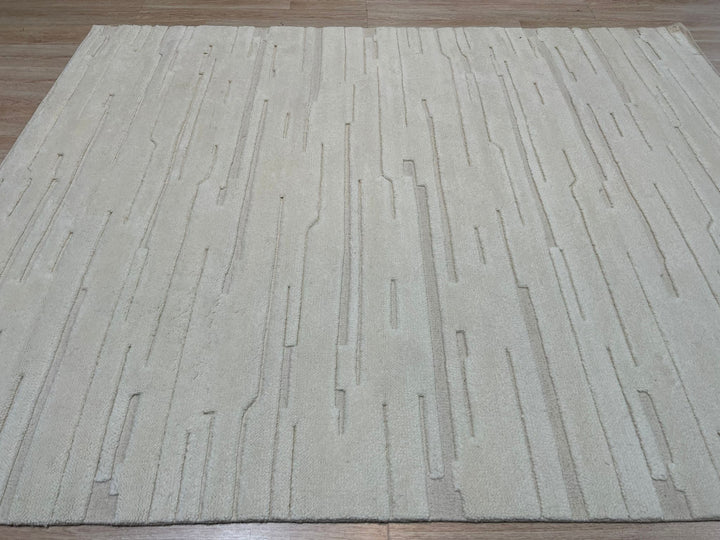 Hand-Knotted Wool White Modern Contemporary HANDKNOTTED Rug