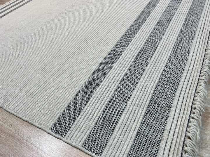Hand-Knotted Wool White Modern Contemporary HANDLOOM Flat Weave DURRIE Rug