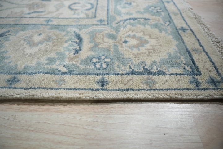 Beige Classic Traditional Floral Area Rug