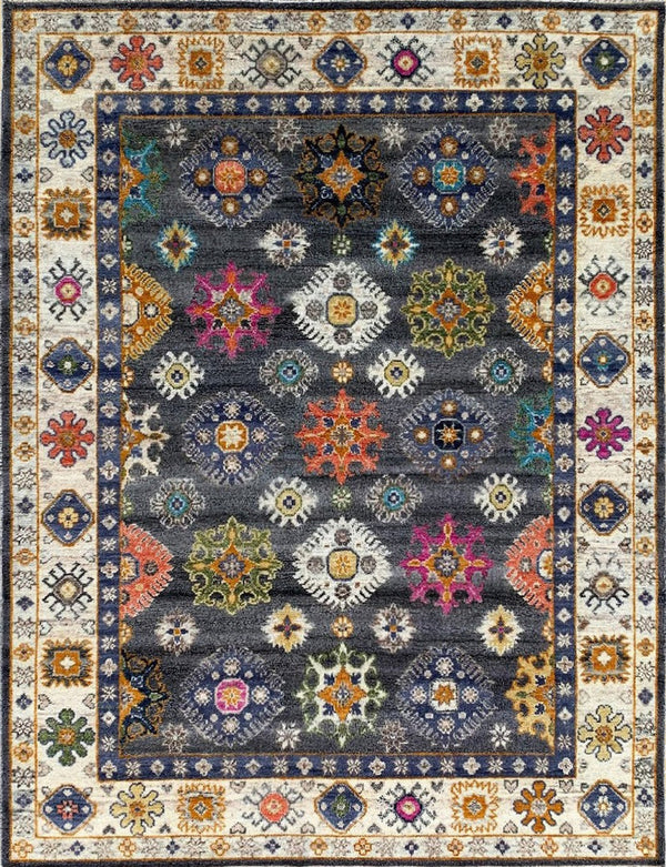 Hand Knotted Wool Gray / N.Ivory Traditional Classic Kazak Collection Rug, Made in India