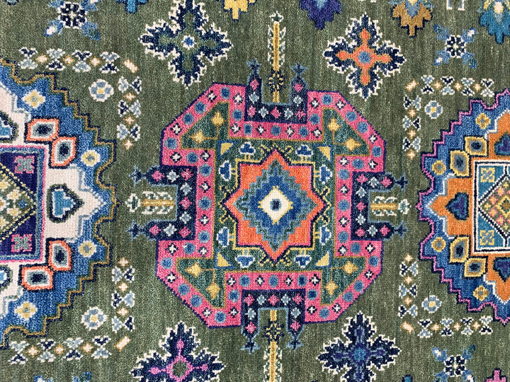 Traditional Classic Kazak Collection Rug