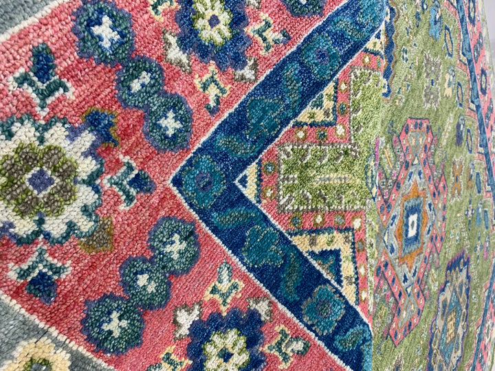 Hand Knotted Wool P.Green / LT.FUSHIA Traditional Classic Kazak Collection Rug