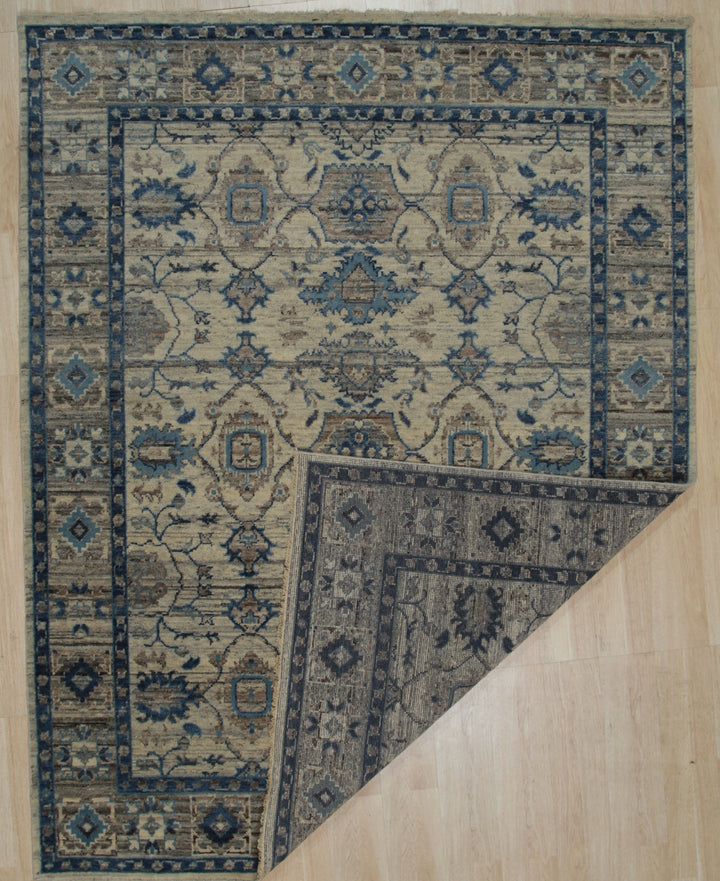 Hand Knotted Wool Ivory / Beige Traditional Classic Kazak Collection Rug