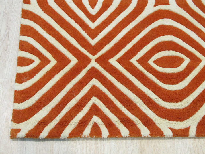 Hand-tufted Wool Orange Transitional Geometric Marla Rug