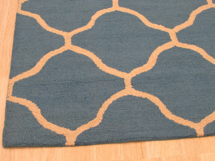 Hand-tufted Wool Teal Traditional Trellis Moroccan Rug