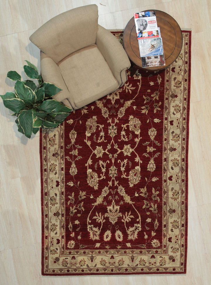 Hand Knotted Wool Red Traditional All Over Agra Rug