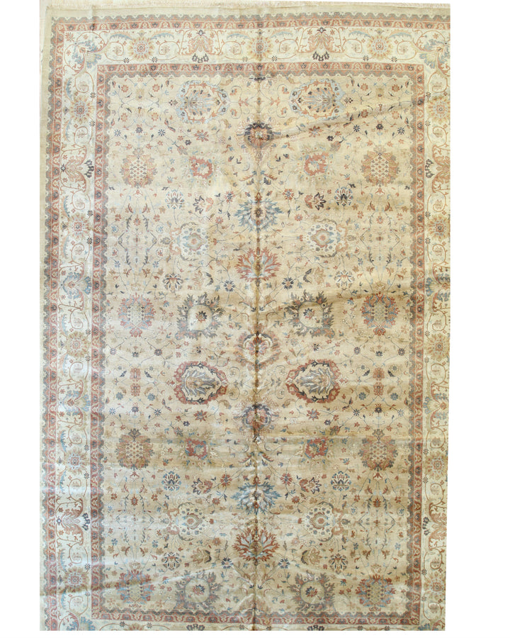Camel/Beige Hand Knotted Wool Traditional Agra Rug
