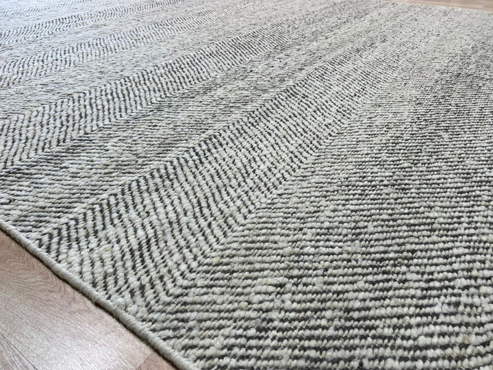 Hand-Knotted Wool Natural White  Modern Contemporary flatweave Rug