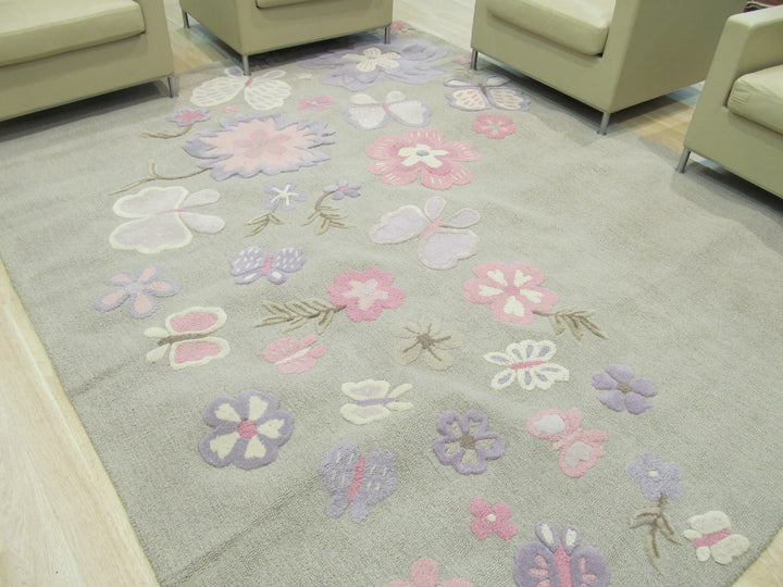 Stylish Hand-Tufted Wool Gray Transitional Geometric Kid's Butterfly Indoor Rectangular Area Rugs