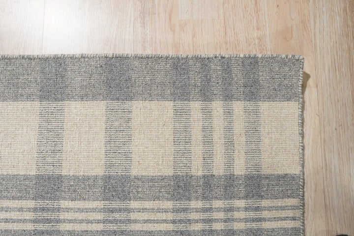 Elegant Gray Color Transitional Geometric Reversible Plaid Hand-Tufted Wool Rectangle Area Rugs